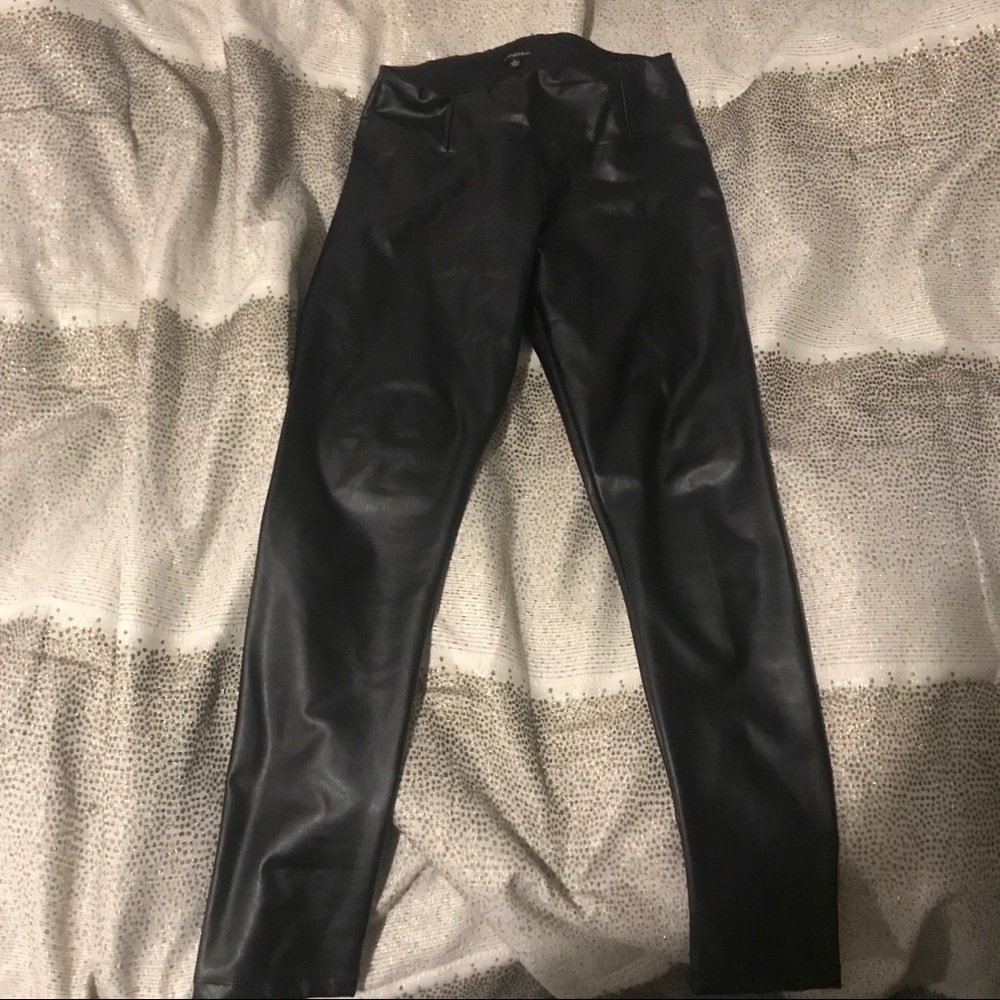 Faux Leather Black Leggings - Large